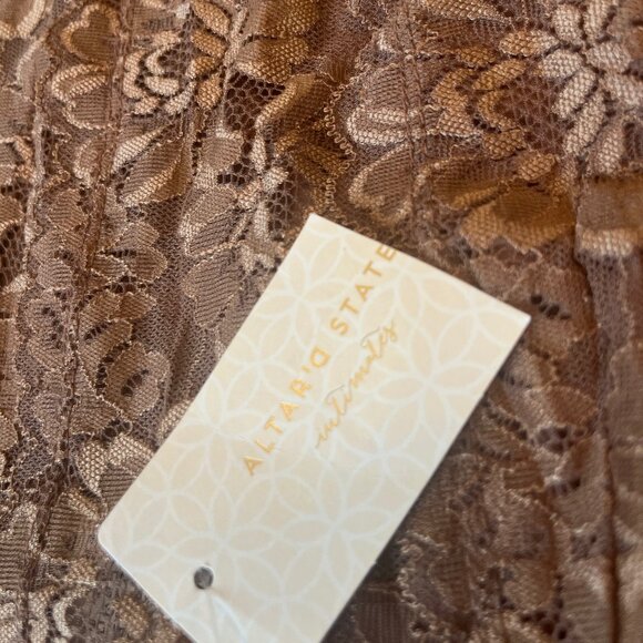 NWT - Altar’d State Lace Tank Top - Light Brown - Size xxs - Picture 3 of 4